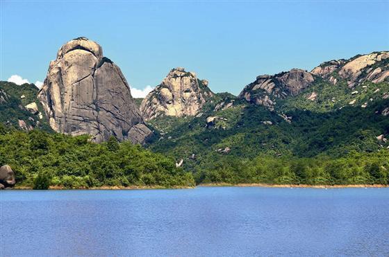  p>常山华侨经济开发区(古属漳州府云霄厅)是福建省省级重点经济开发