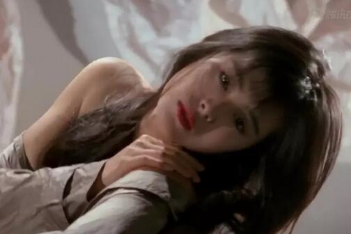《法中情》是由黄泰来执导, a target="_blank" href="/item/郑裕玲
