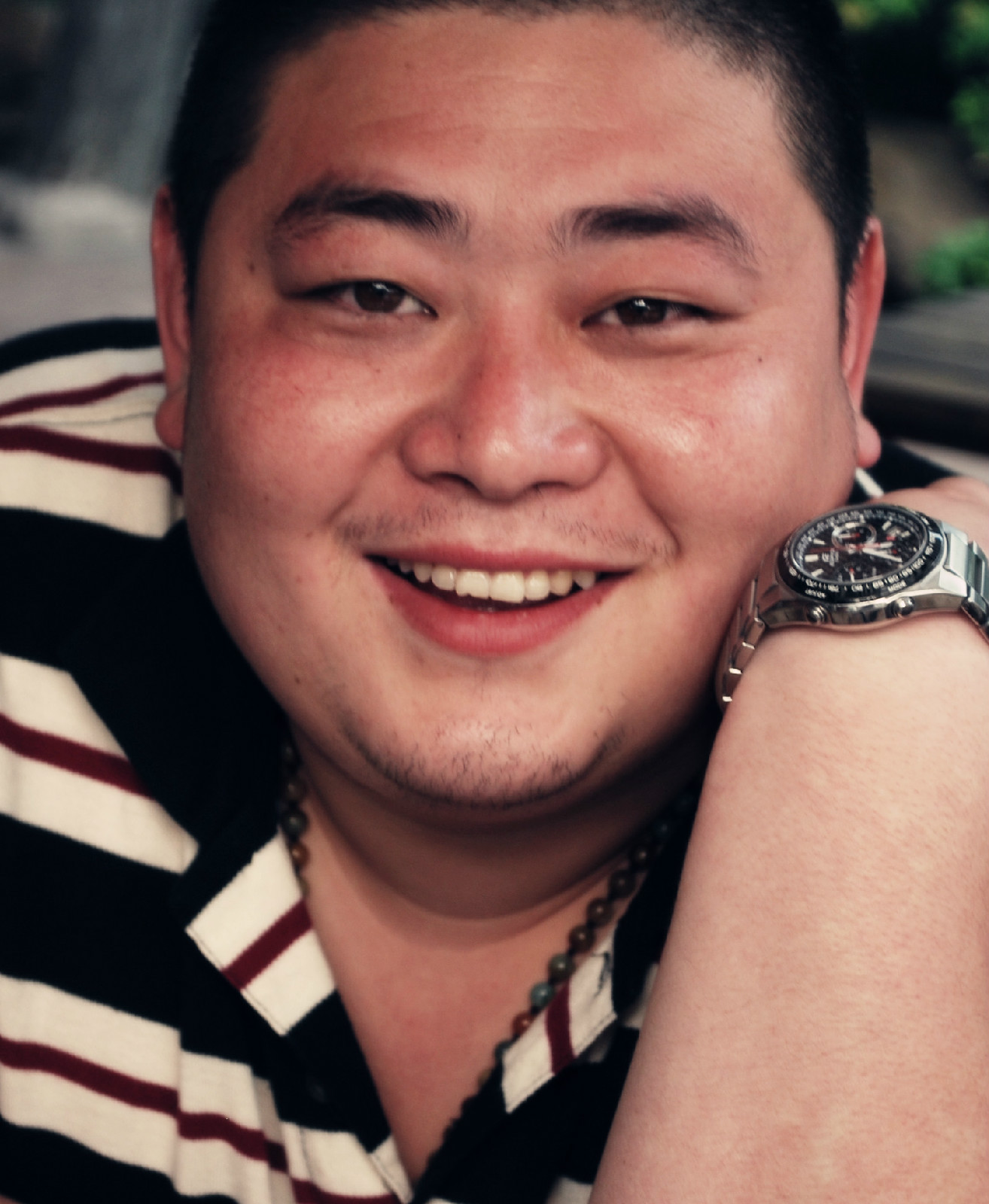 男,1982年7月29日出生于辽宁沈阳,中国内地男演员,国内"最帅胖哥"