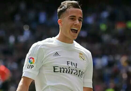 卢卡斯·巴斯克斯