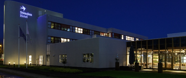  p>斯坦德大学,位于 a href="#" data-lemmaid="190469">荷兰 /a>北部