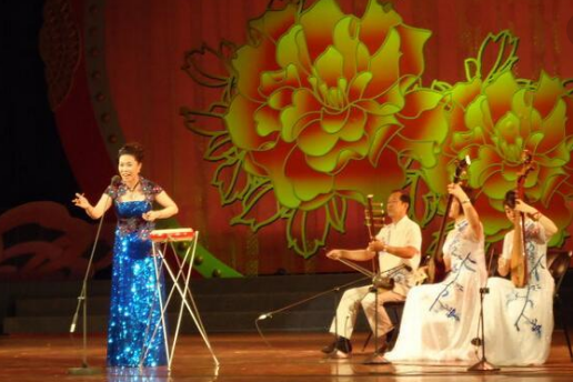  p>潞安大鼓是北方富有鲜明地域特色的传统鼓书暨鼓曲形式,又称"潞安