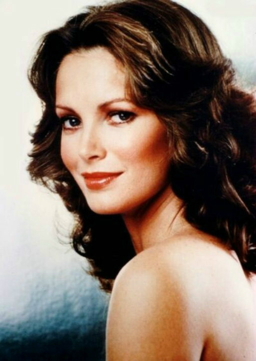  p>杰奎琳·史密斯 i>(jaclyn smith) /i>,美国演员,代表作是1976版