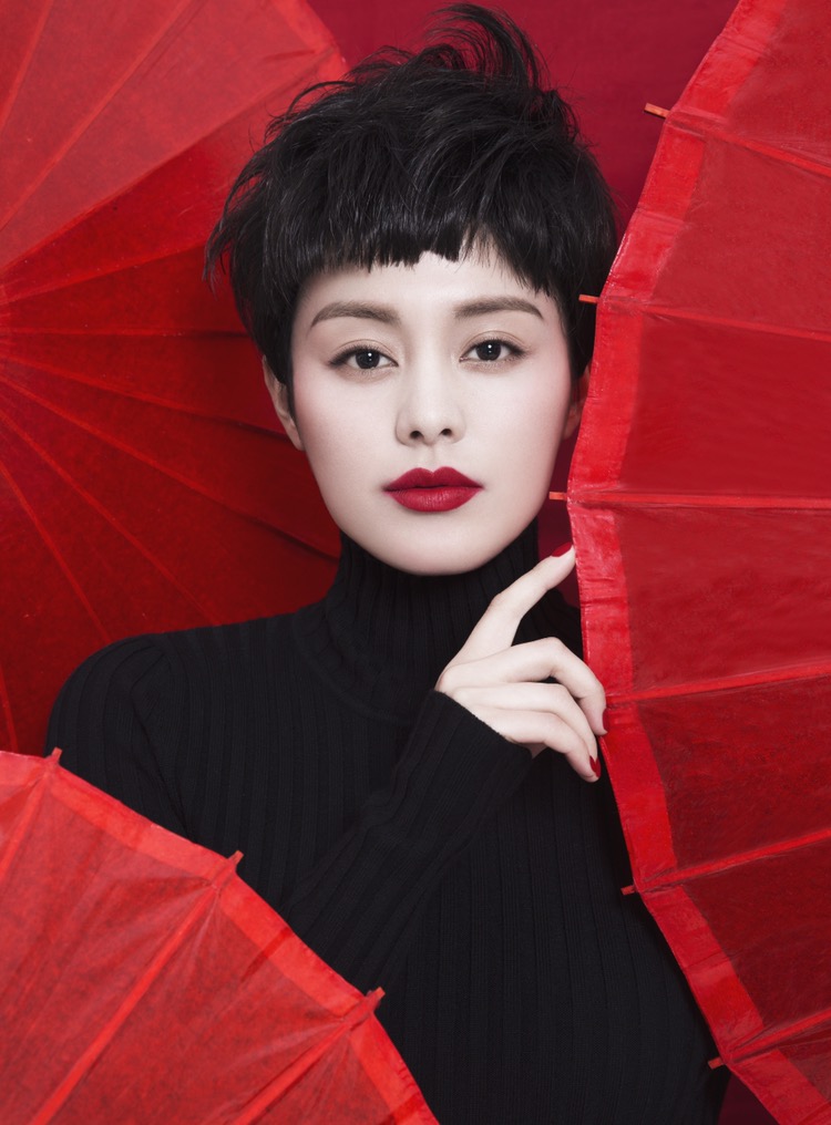  p>王力可(rainbow),1987年2月27日出生于山东省济南市,中国内地影视