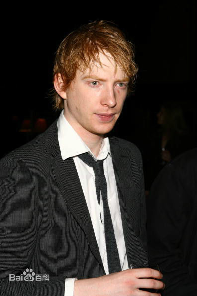 多姆纳尔·格利森