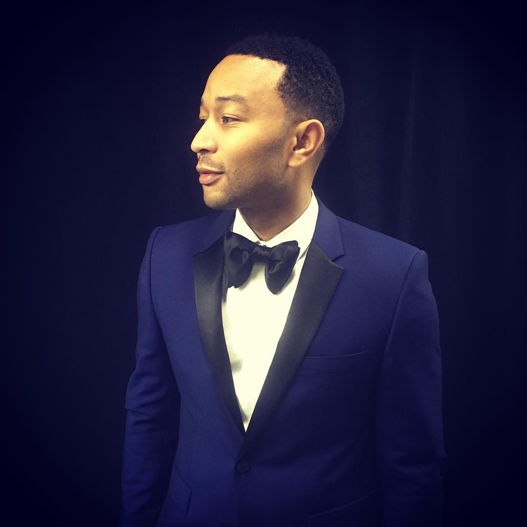  p>约翰·传奇 i>(john legend) /i>,1978年12月28日出生于美国俄亥俄