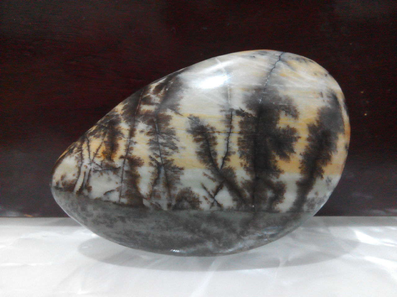  p>中华 a href="#" data-lemmaid="6915206">国画石 /a>,俗称草花石