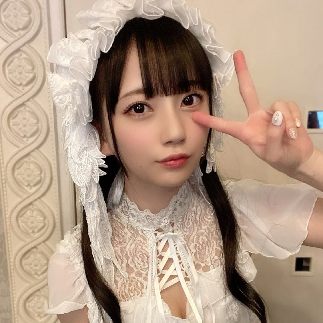 Nanasawa Mia