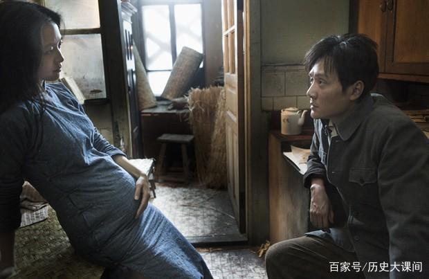 《黄金时代》“破鞋”陈清扬爱上痞子王二，只有历经风雨的人理解_百科TA说