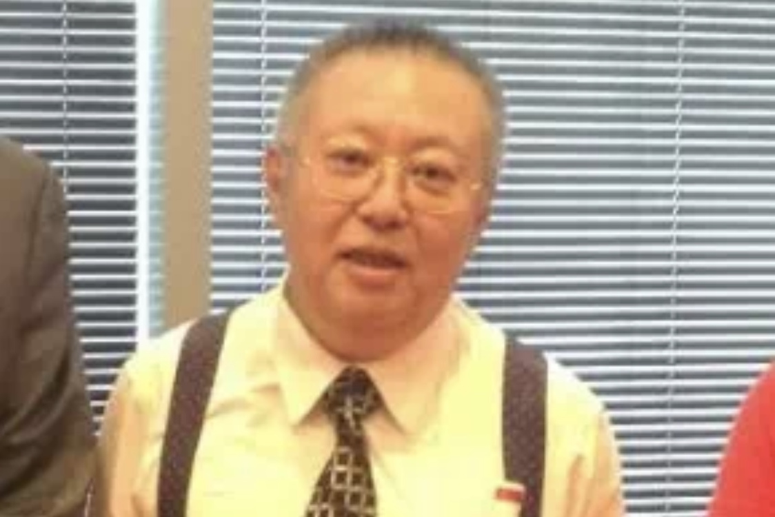  p>李亨利 i>(外文名:lee henley huxiang) /i>,伯利兹人, a target="