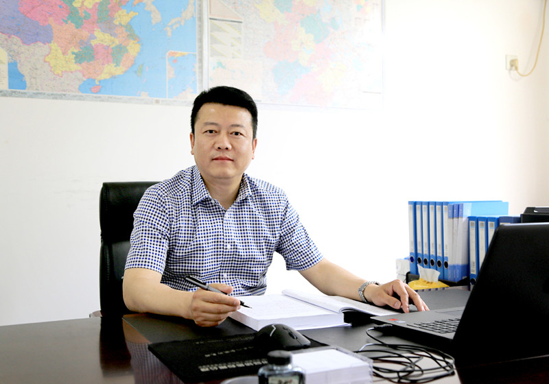  p>戴强,现任安徽省六安市裕安区新安镇党委书记. /p>