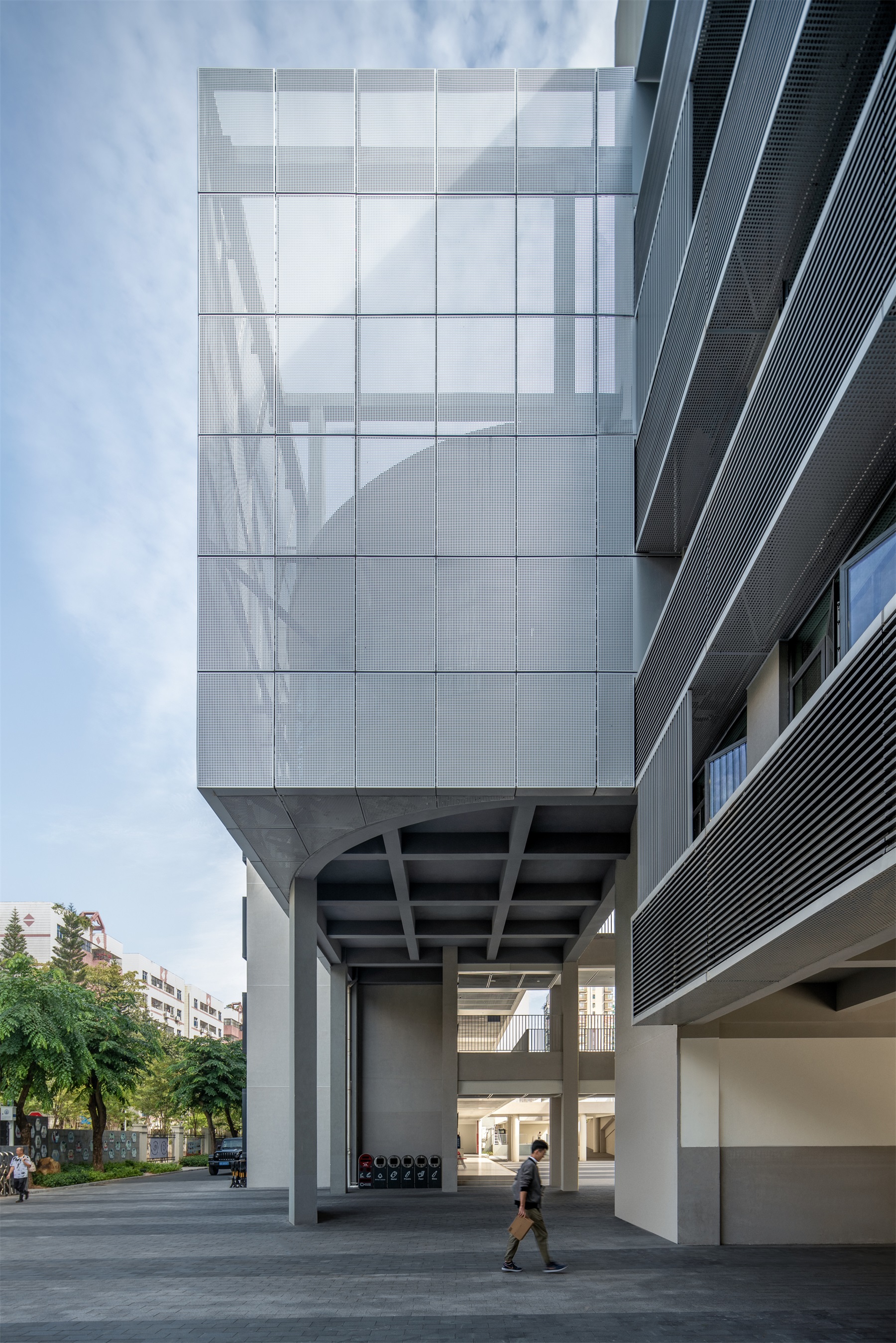 深圳市南山实验教育集团麒麟中学