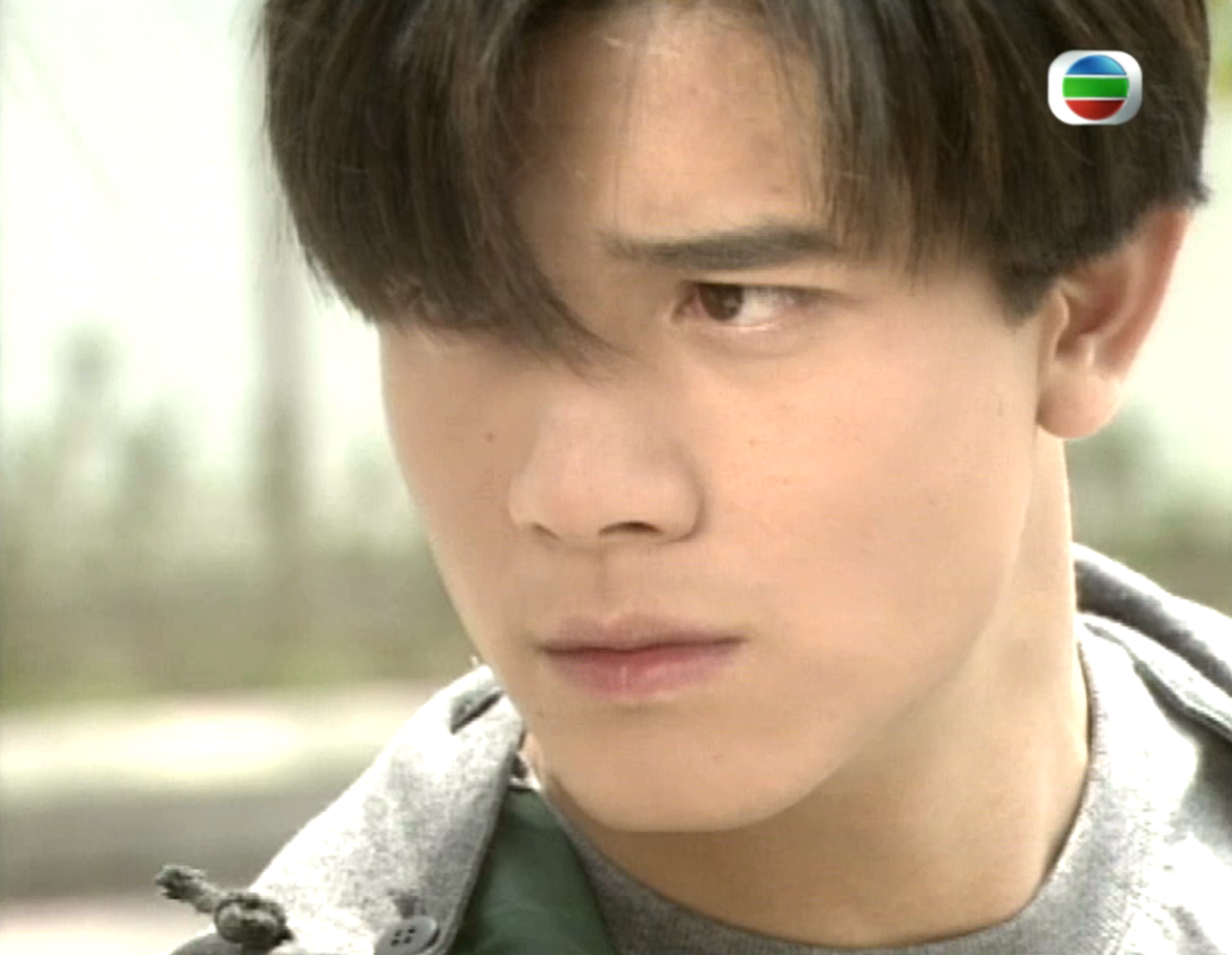《烈火狂奔》是1994年 a target="_blank" href="/item/香港电视广播
