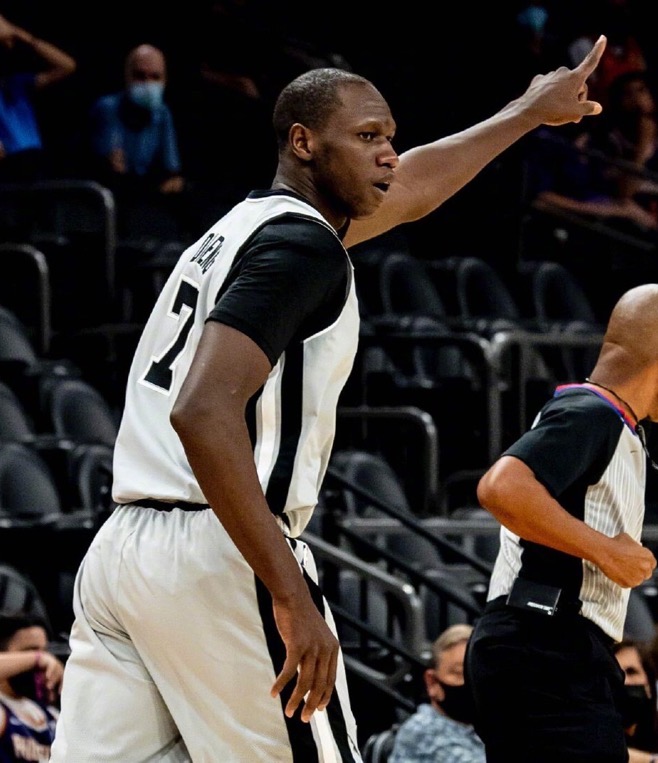  p>戈尔吉·迪昂(gorgui dieng),1990年1月18日出生于 a target="