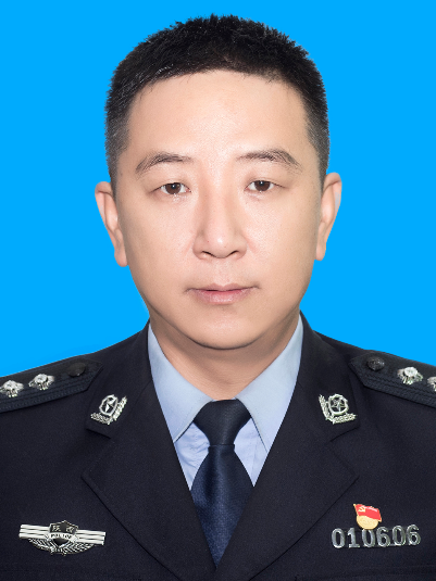  p>赵军,现任陕西省西安市公安局新城分局党委委员,副局长. /p>