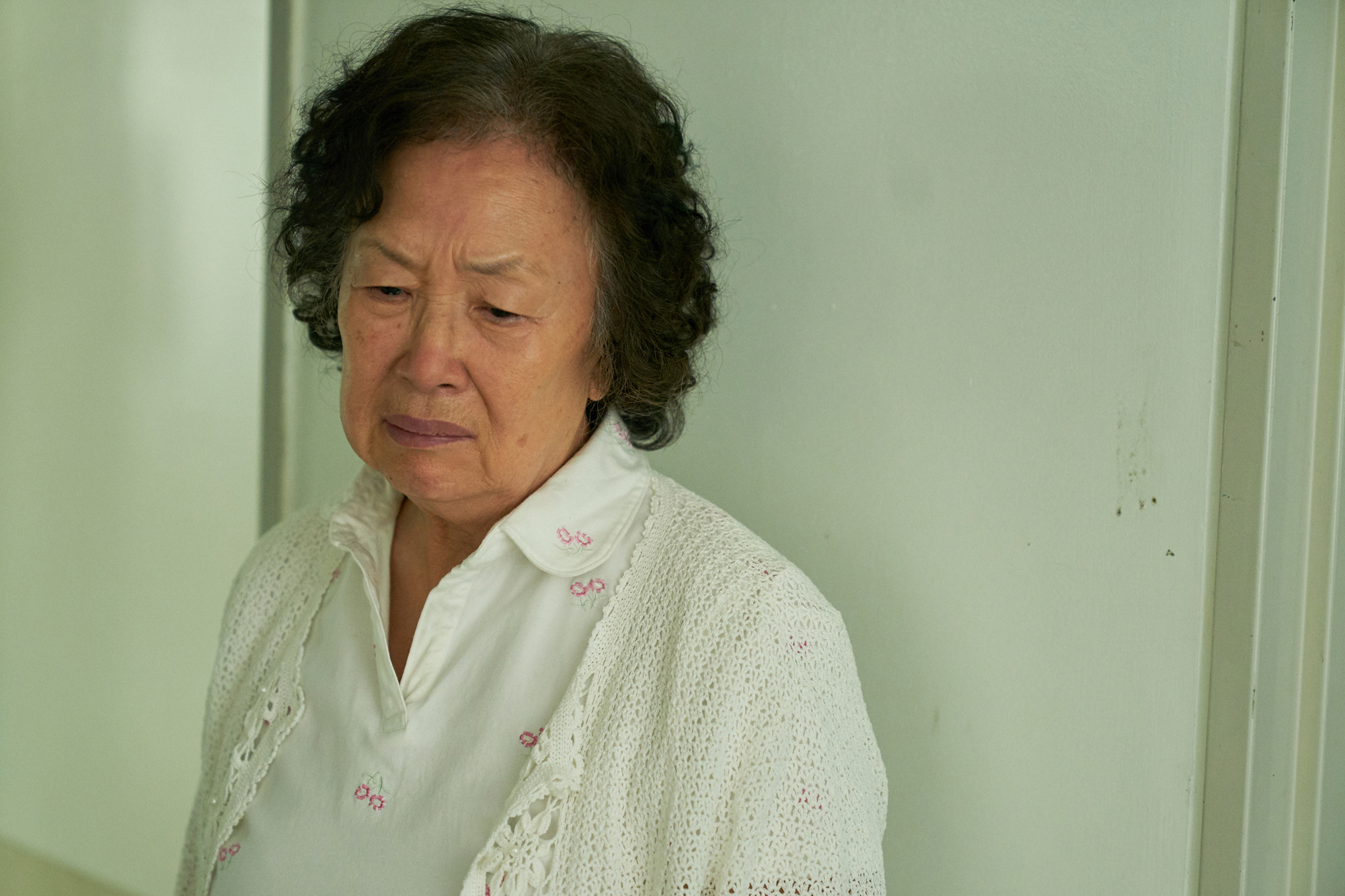  p>罗文姬 i>(         ,na mun hee) /i>,1941年11月30日出生于中国