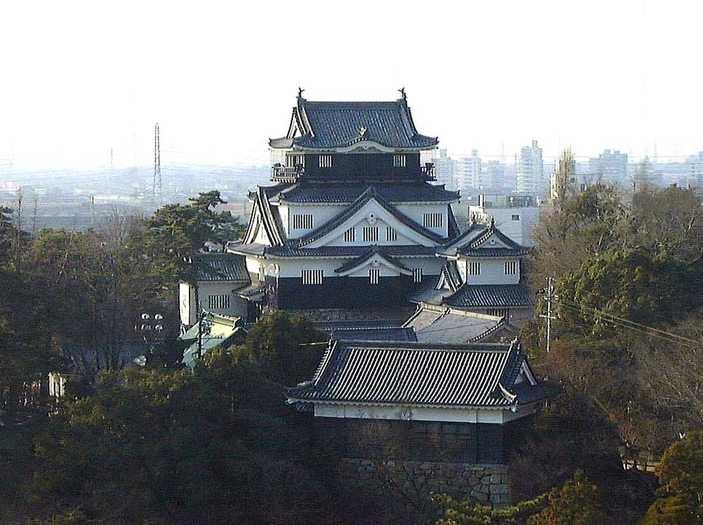  p> b>冈崎城 /b>是位于 a href="#" data-lemmaid="111617">日本 /a>