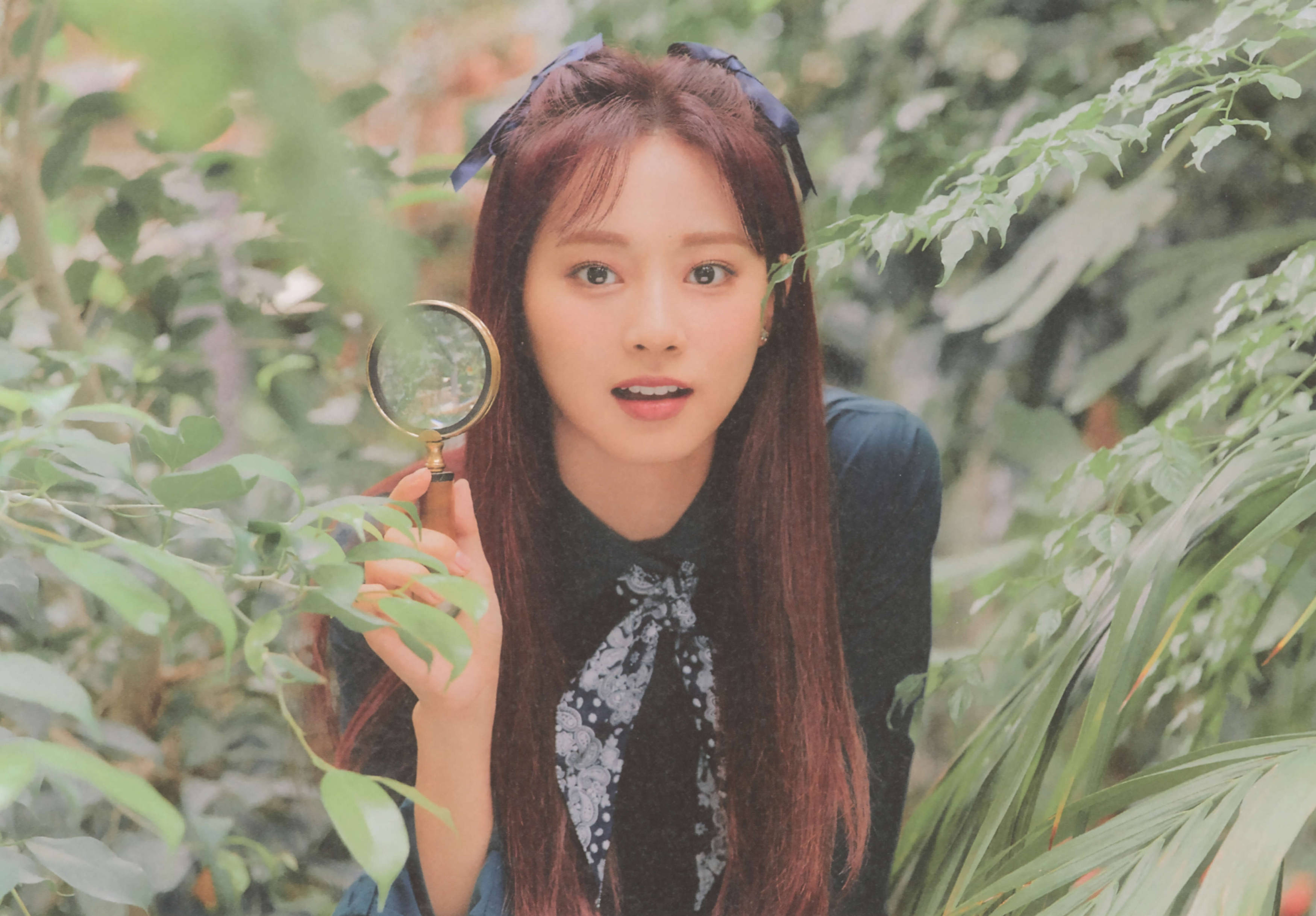  p>周子瑜(tzuyu),1999年6月14日出生于台湾省台南市东区,中国台湾