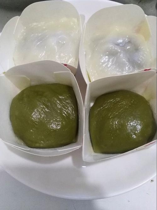  p data-id="gnwoyylut6">糯米粿是潮汕地区的一种传统粿类小吃. /p>