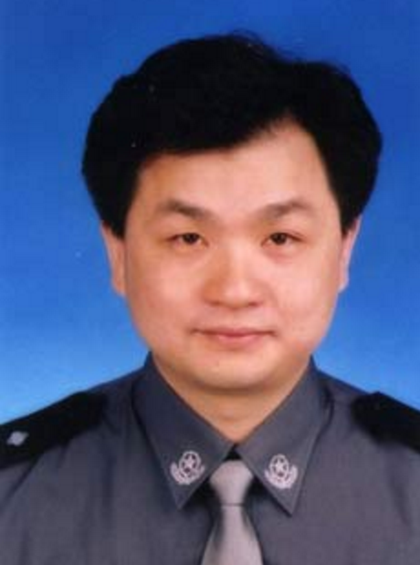  p data-id="go07jeu6l8">罗力,中国国籍,男