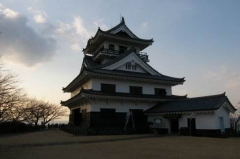  p> b>千叶县  /b>(chiba-ken),位于 a target="_blank" href="/item