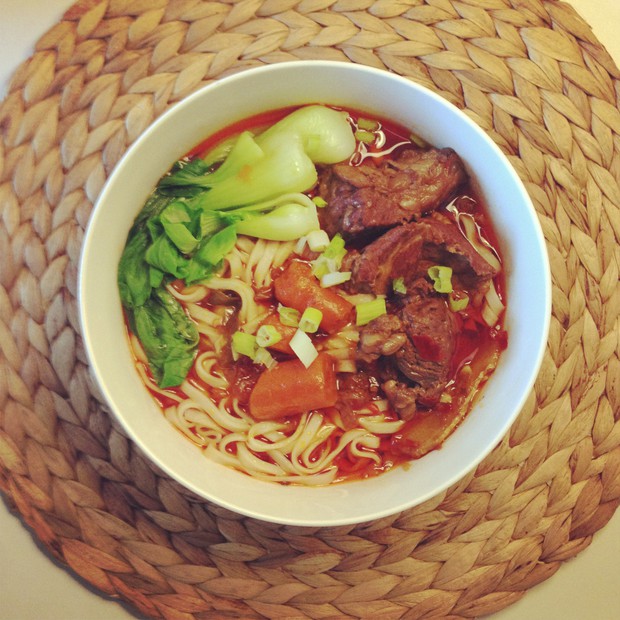  p> a target="_blank" href="/item/面条/386300" data-lemmaid="