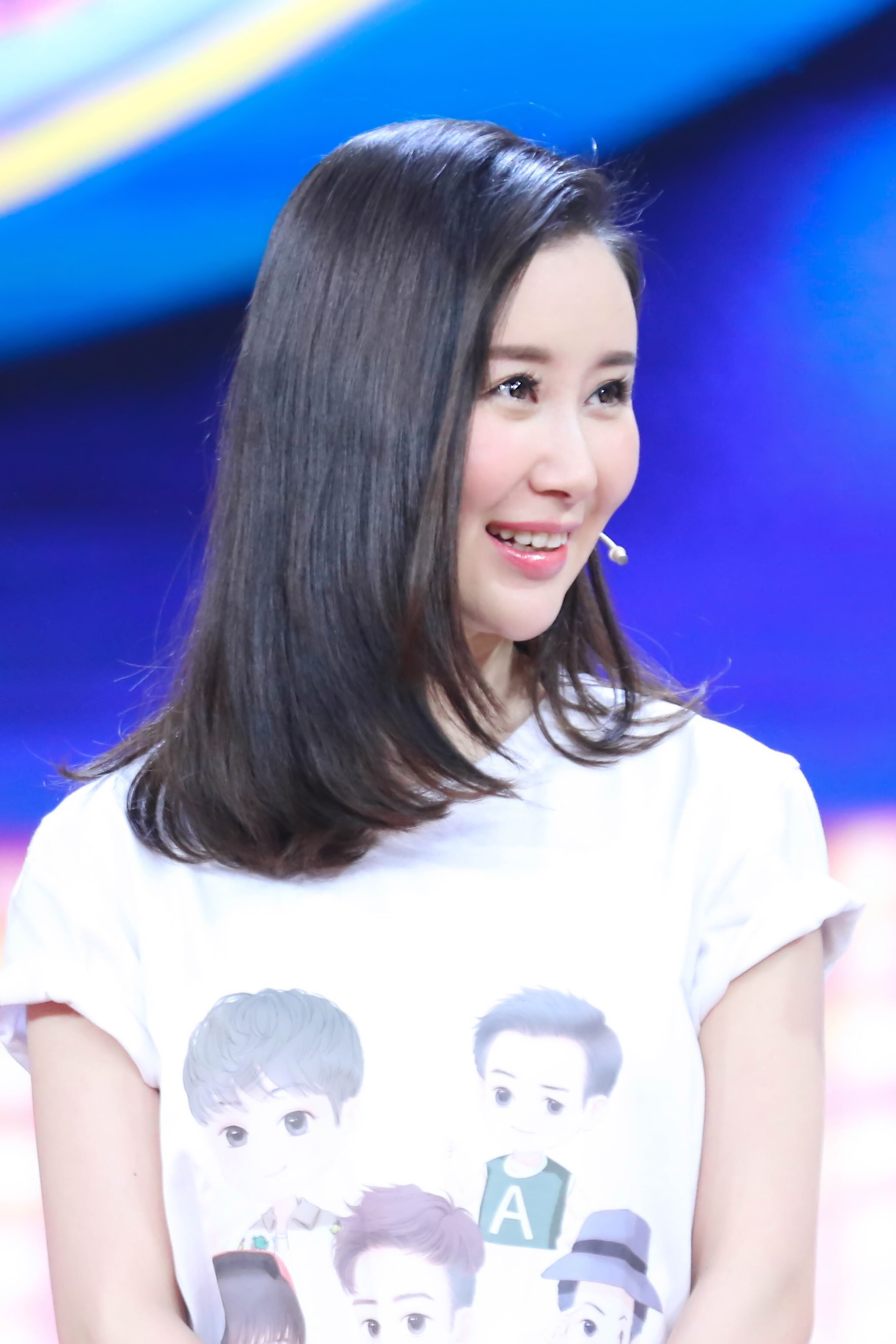 id="sutdqfzqj6wc">2 /sup>,祖籍重庆,自幼在北京长大,中国内地女演员