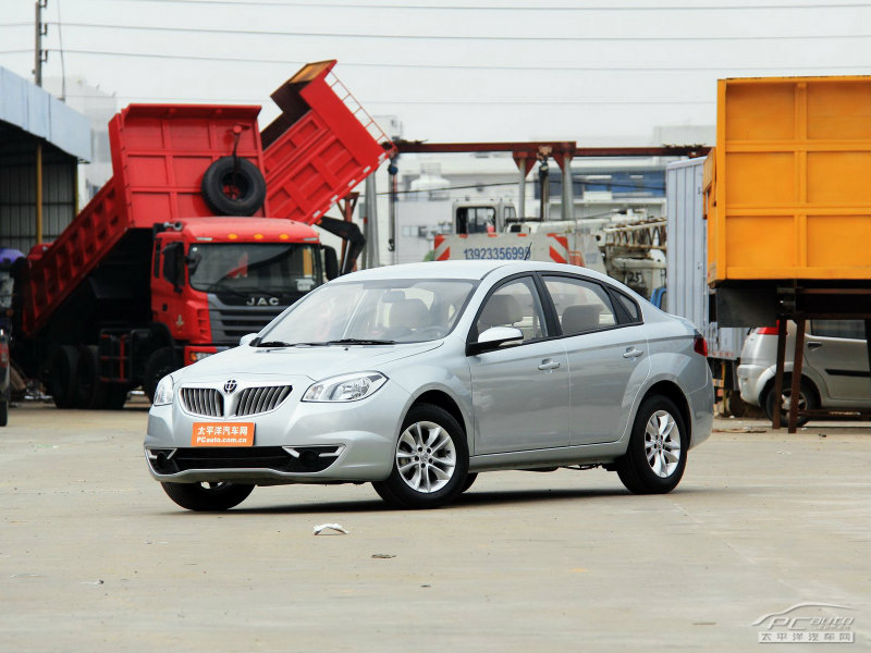 上海车展华晨 a target="_blank" href="/item/中华">中华 /a>h330