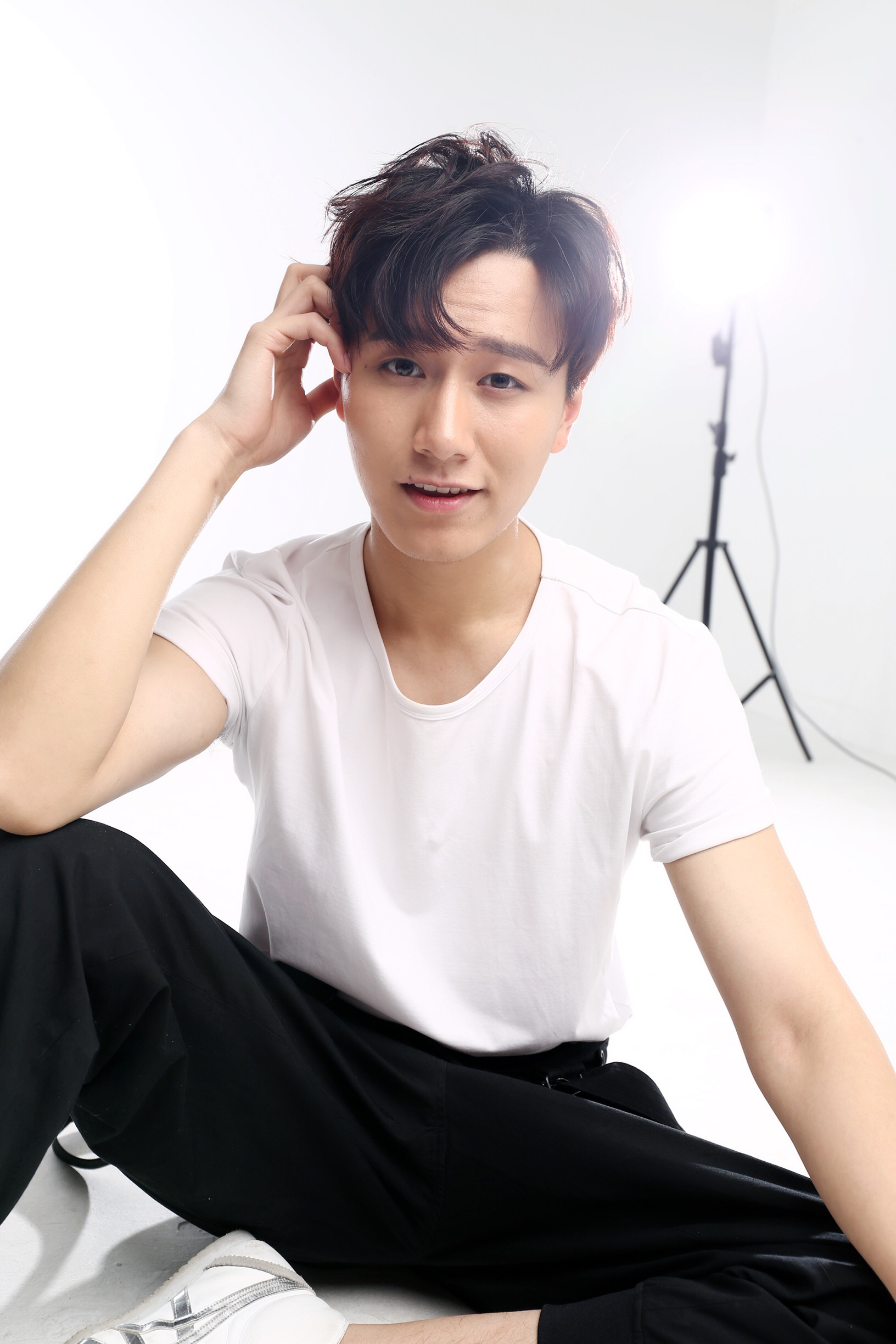 rvx4hp">张泽,1994年5月30日出生于河南省郑州市,中国内地音乐剧演员