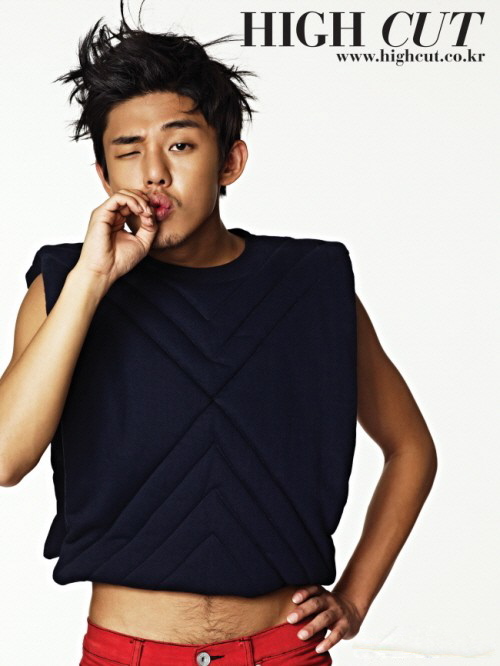 yoo ah in) /i>,1986年10月6日出生于韩国大邱,韩国男演员