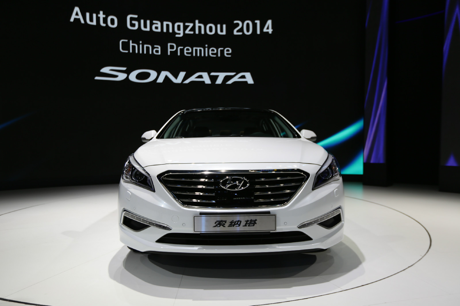  p>索纳塔sonata作为传承30年的知名品牌,先后在韩国,欧洲,北美,中国
