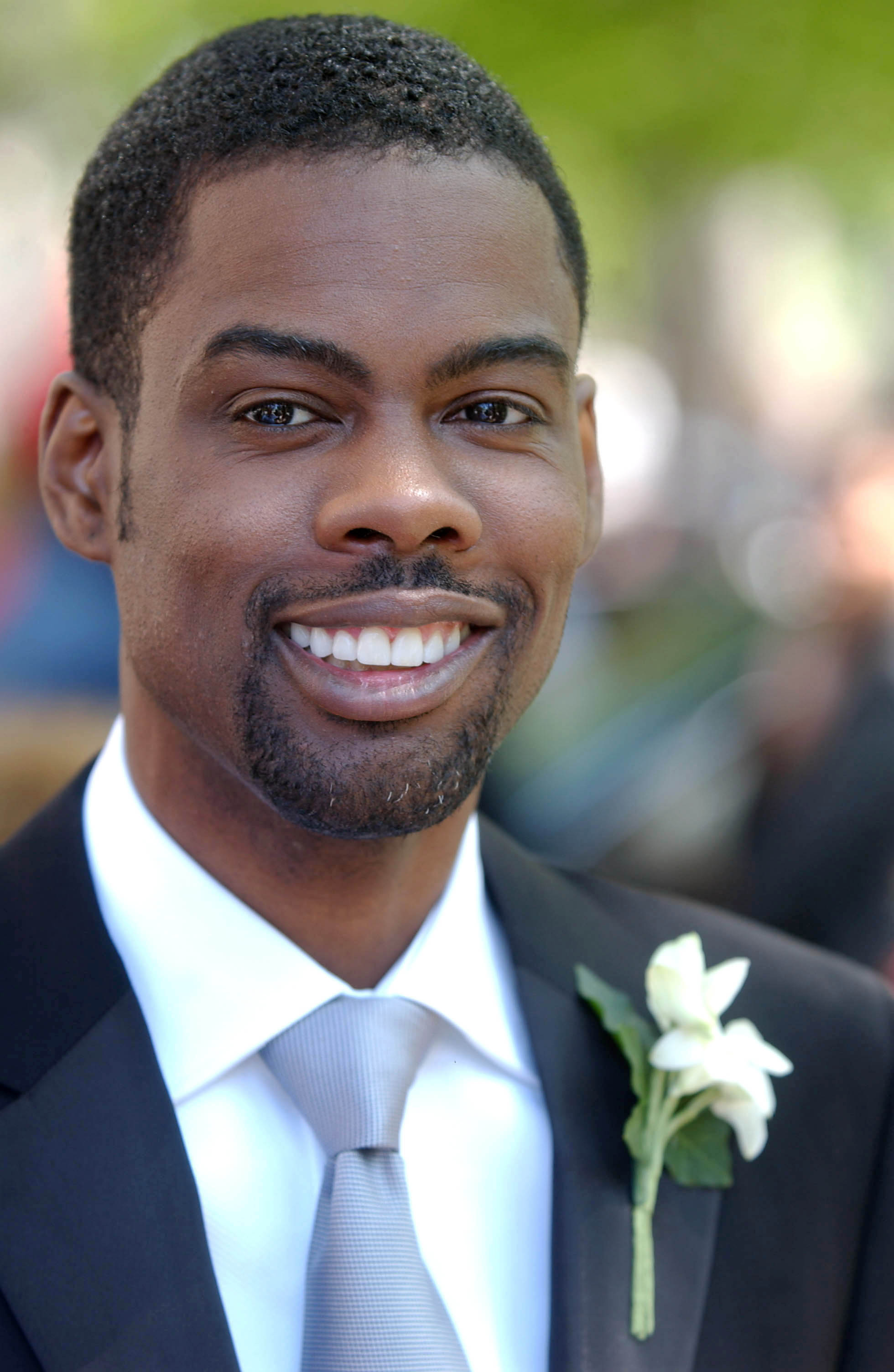 chris rock),1966年生于南卡罗莱纳州,美国(喜剧)演员,编剧,导演及