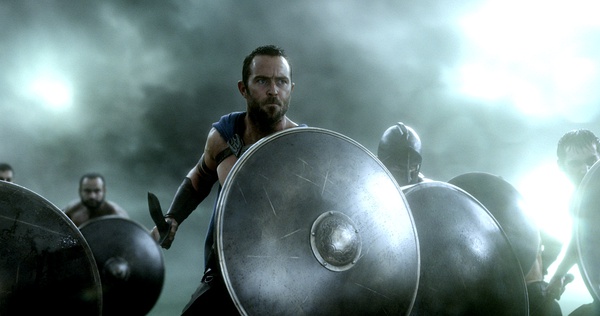  p>苏利文·斯坦普莱顿 i>(sullivan stapleton) /i>,1977年6月14日