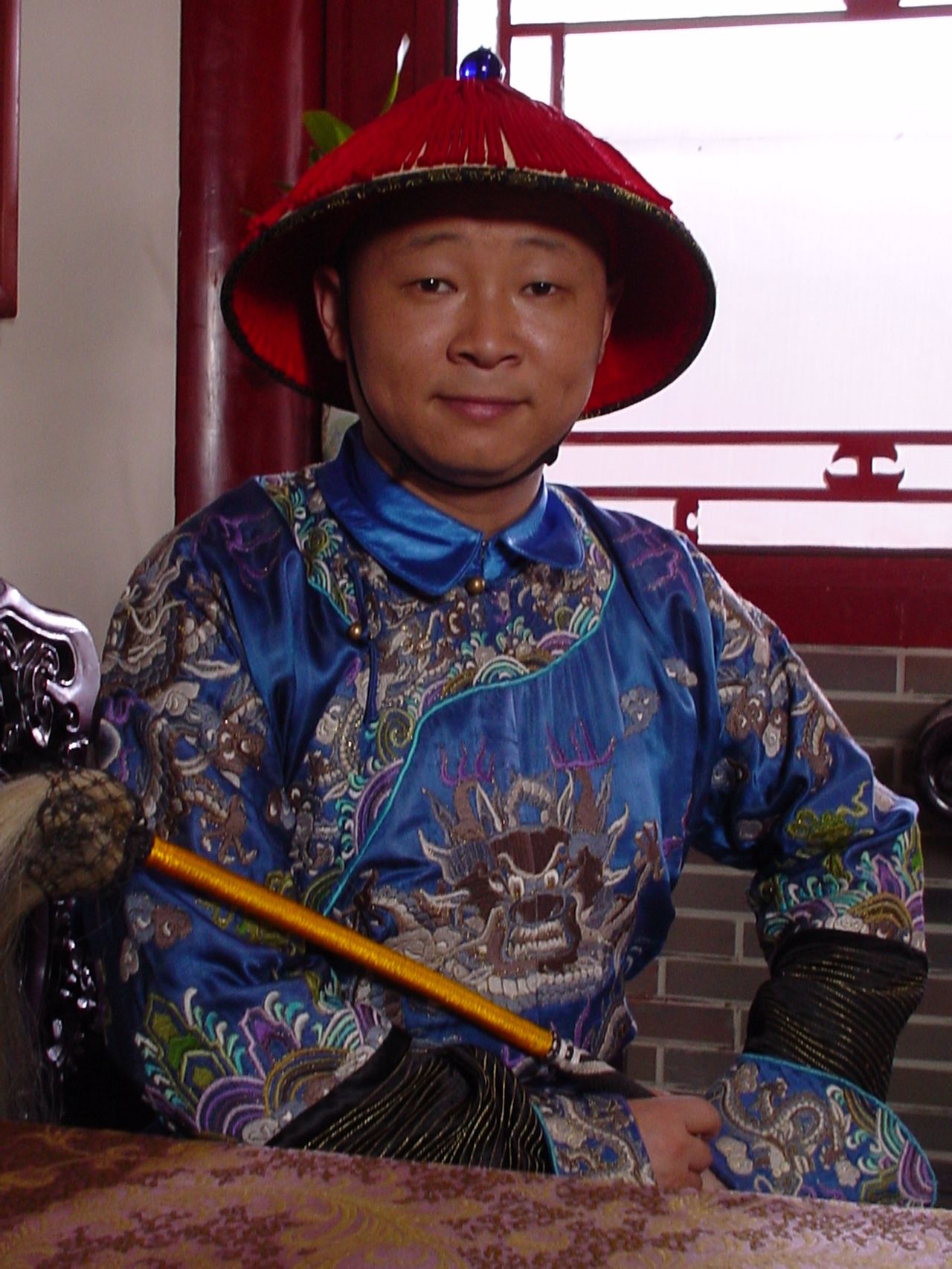  p>赵亮,1969年5月3日出生于四川成都,中国影视演员.