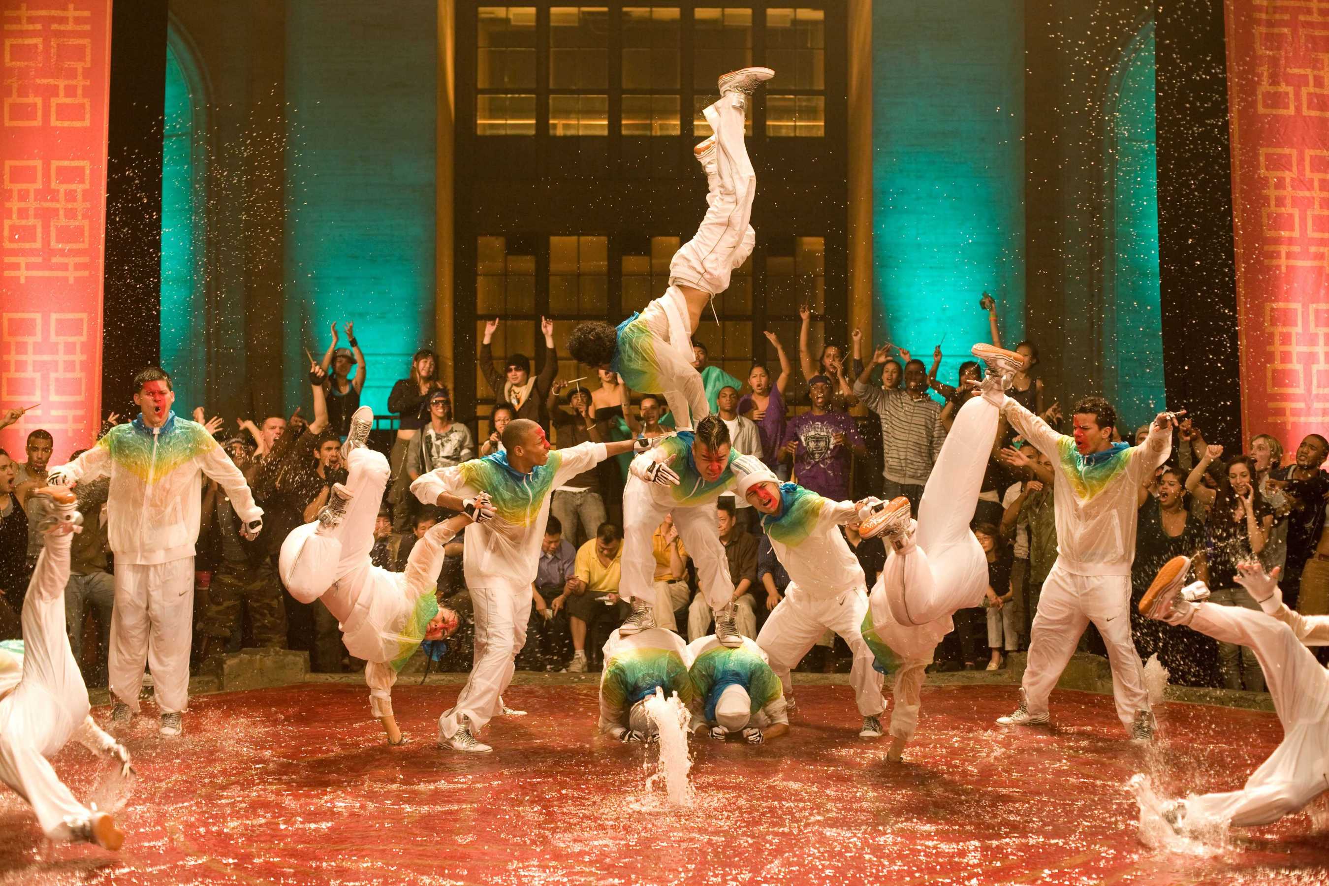  p>《舞出我人生3》是试金石影片公司出品的3d歌舞片.