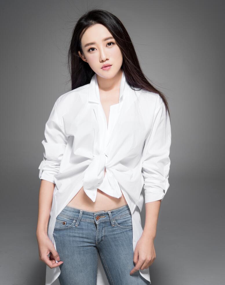 " data-lemmaid="8086573">内蒙古大学艺术学院 /a>,中国内地女演员