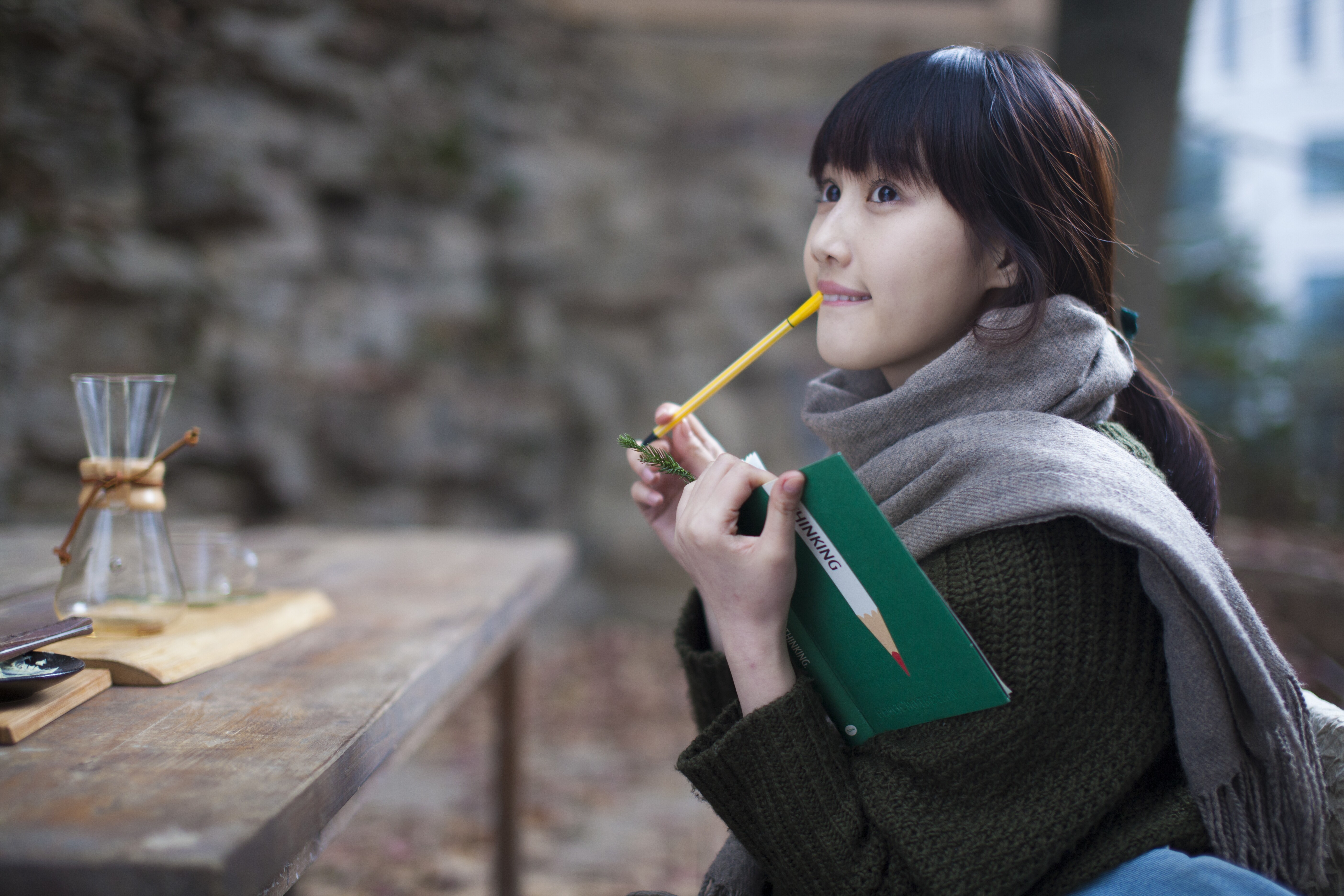 1991年10月20日出生于湖南省长沙市,毕业于湖南大学,中国内地女演员