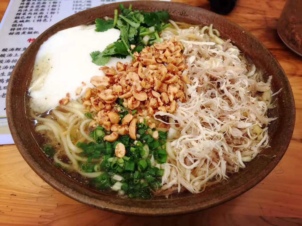 酸菜鸡丝豆花