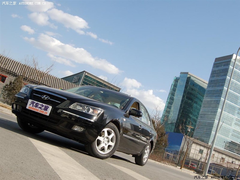  p>御翔,是一款北京现代推出的汽车. /p>