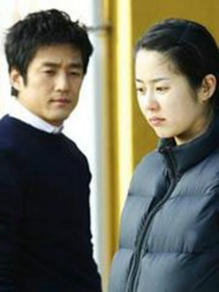 《春天》是由金钟赫导演,金圭烷编剧,高贤贞,赵仁成,池珍熙主演的电视