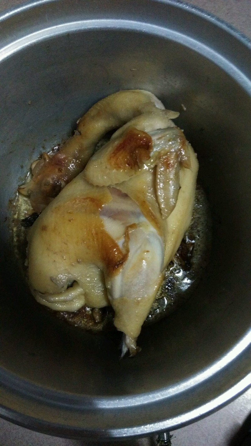 电饭锅盐焗鸡