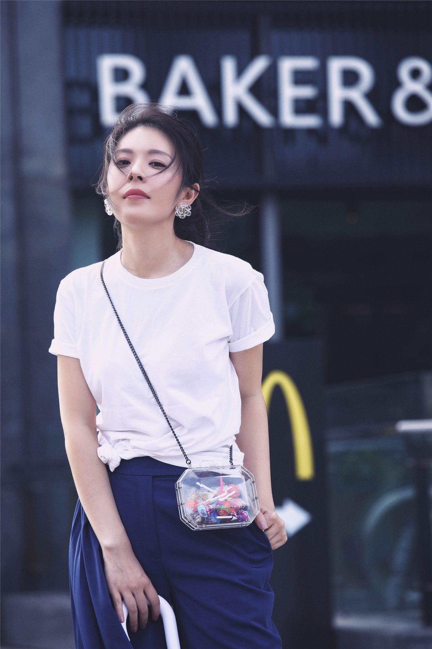 mh8">李蓓蕾,1985年5月18日出生于辽宁省葫芦岛市,中国内地影视女演员