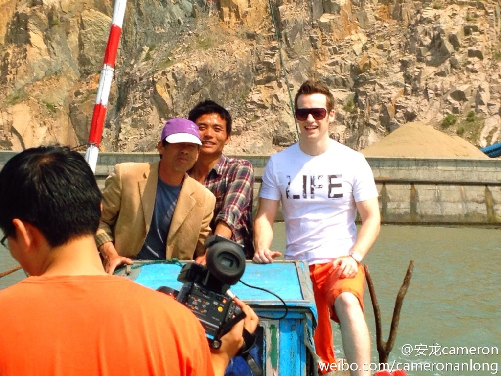  p data-id="gnbv1l0wbx">安龙(cameron andersen),10月27日出生于