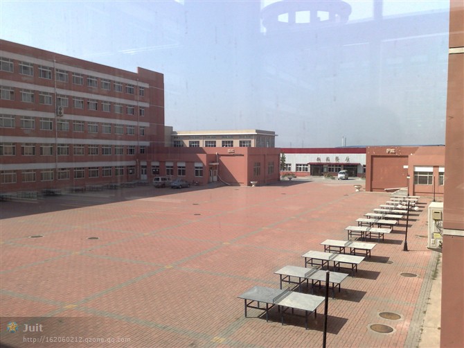 天津第一百中学