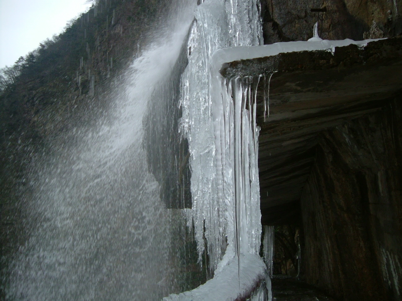 海螺沟大冰瀑布