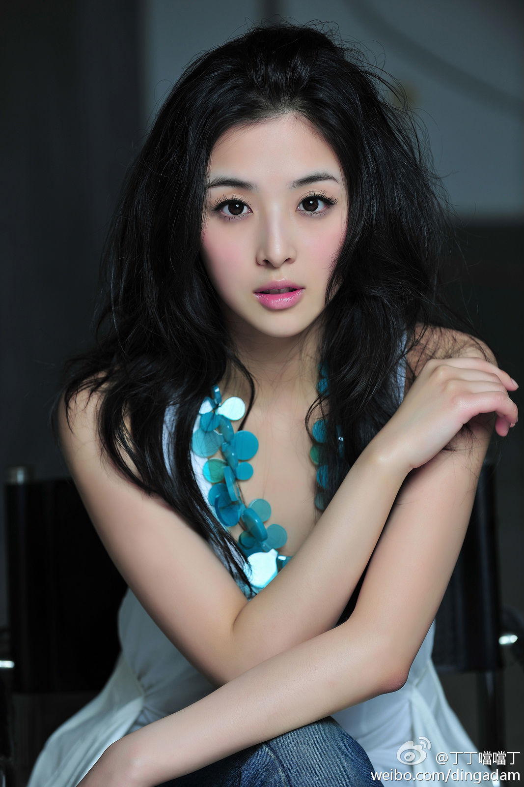 张含韵,1989年4月9日出生于四川省德阳市旌阳区,中国内地流行乐女