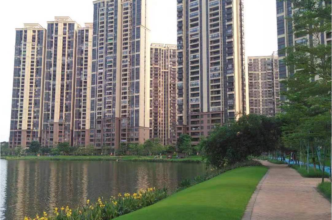  p>中海山语湖位于佛山市南海里水,由中信保利达地产(佛山)有限公司