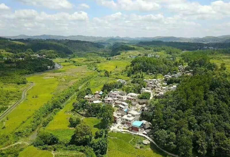  p>基长镇,贵州省黔南布依族苗族自治州独山县下辖镇,独山县东部,东接