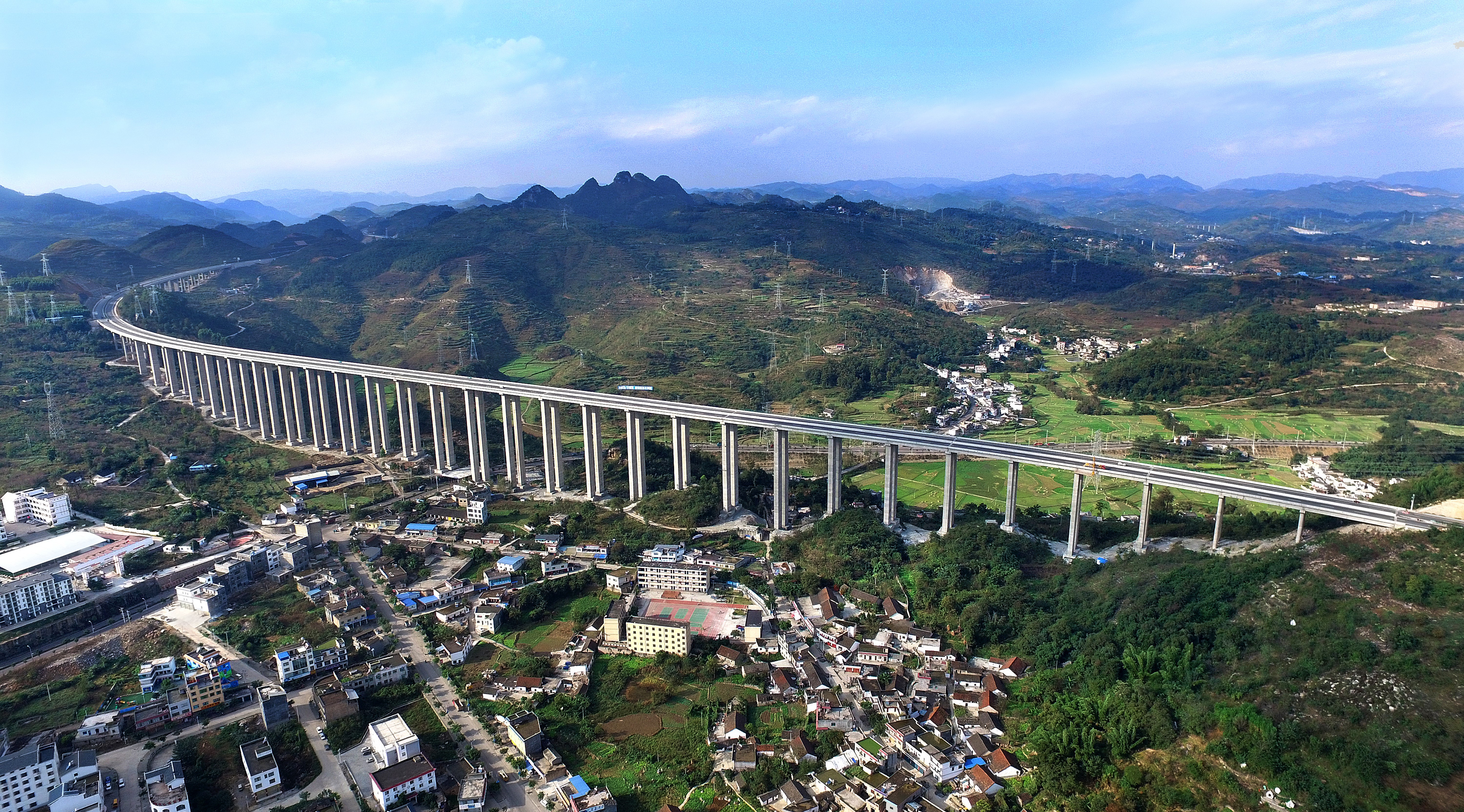 盘县—兴义高速公路