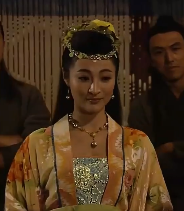 ">寒山潜龙 /a>》中的角色,由 a target="_blank" href="/item/刘俐/7